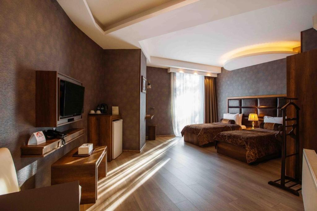 Green Queen Hotel ティビリシ エクステリア 写真