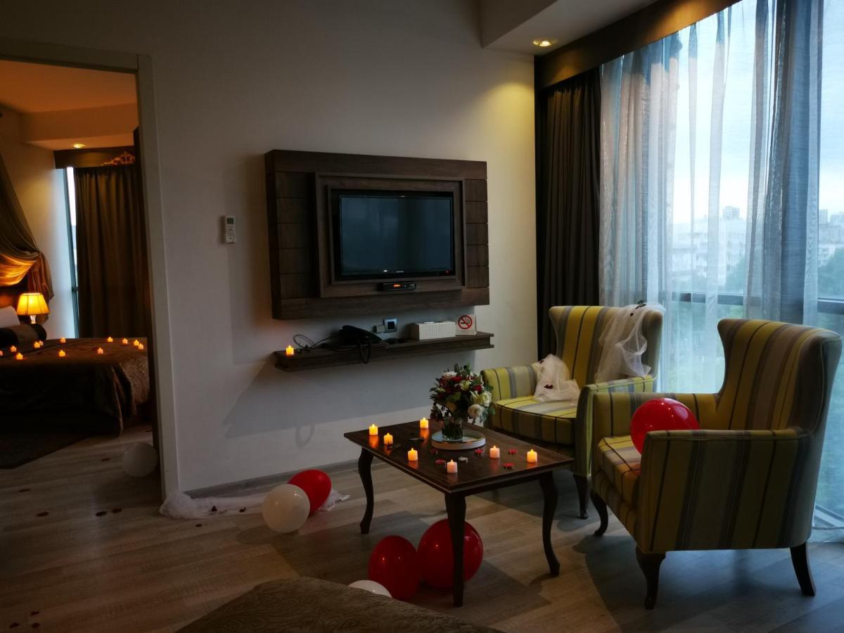 Green Queen Hotel ティビリシ エクステリア 写真