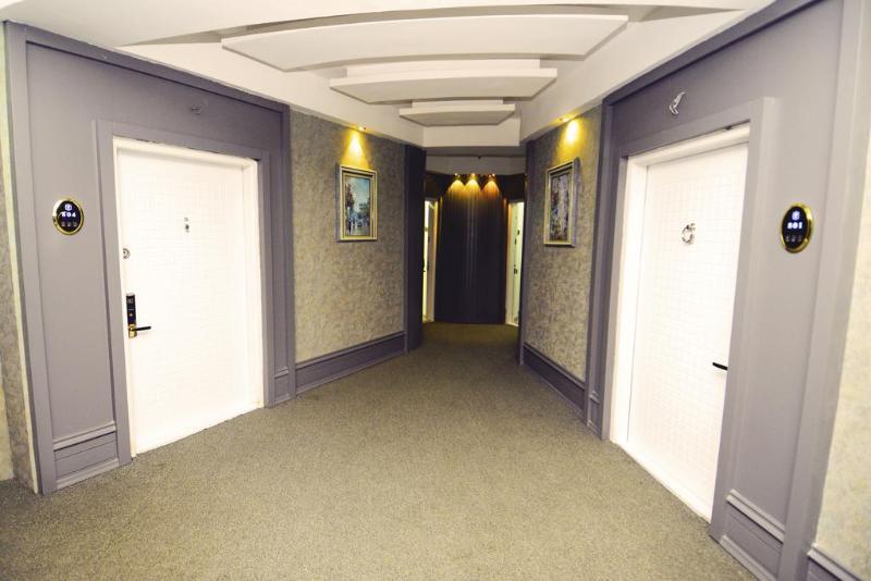 Green Queen Hotel ティビリシ エクステリア 写真